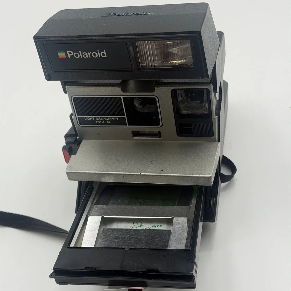 Polaroid Spirit 600 Vintage Instant Film Camera Black Silver Built-in Flash